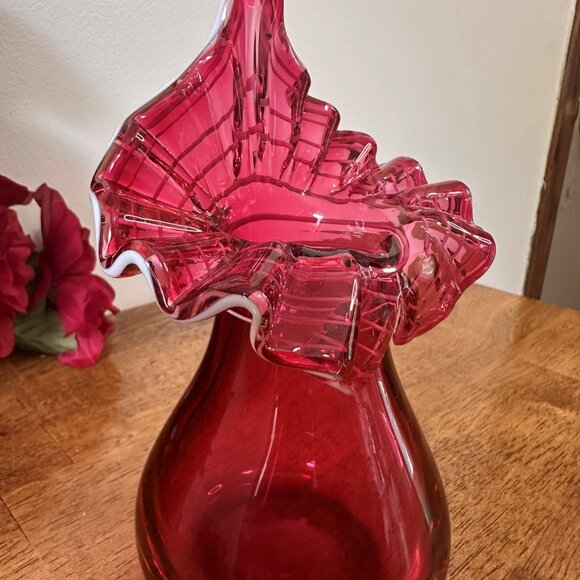 Fenton Cranberry Art Glass Vase Jack in the Pulpit Swirl White Ribbon Ruffle - Picture 5 of 7